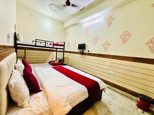 Four Bed Family Room